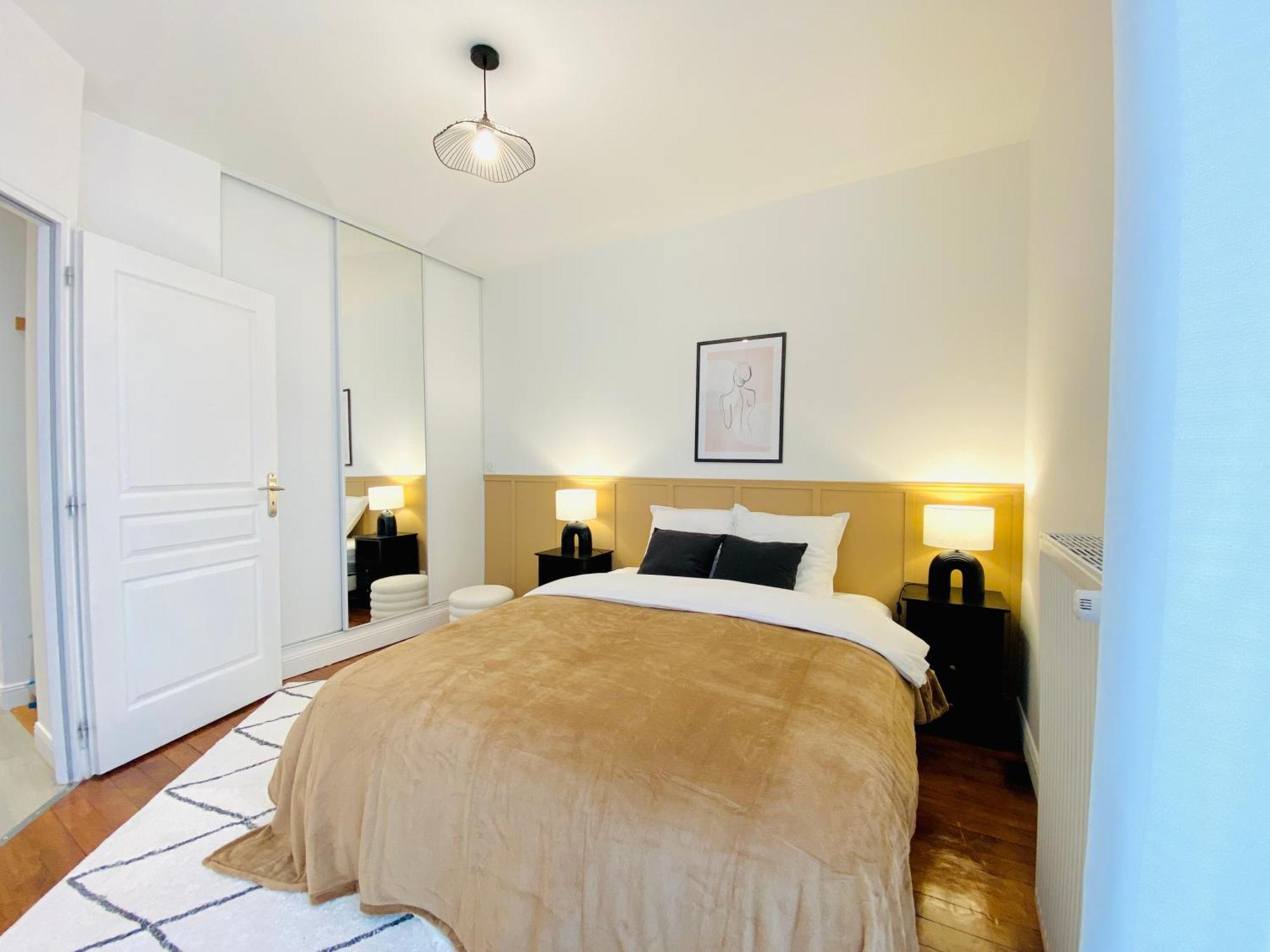 Le Subtil - Best Keys - Elegance & Confort - 2 Chambres Separees - Lit Queen Size - Smart Tv Netflix - Entre Gare & Centre Ville - A 1H De Paris - Wifi Fibre - Check-In Autonome Sens Kültér fotó
